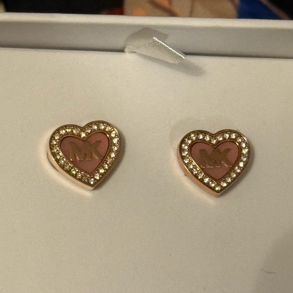 $75 NEW MICHAEL KORS DIAMOND ACCENT CRYSTAL GOLD MK LOGO EARRINGS HEART PINK BOX - Picture 8 of 9